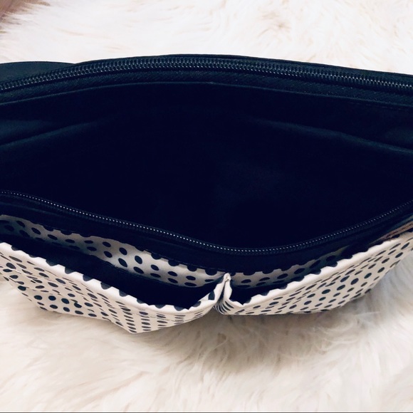 Fossil Crossbody Like New Condition - Picture 4 of 7